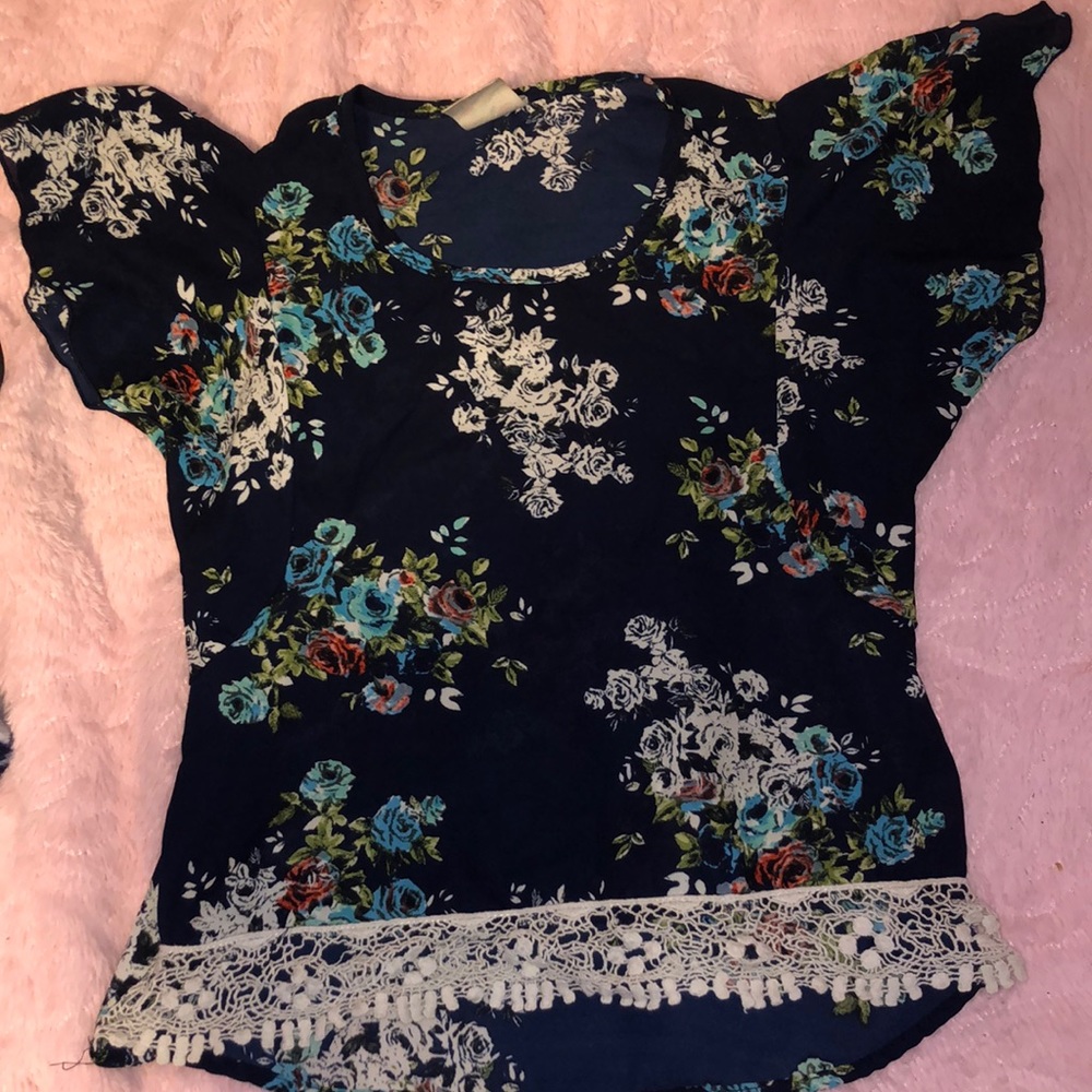 lily bleu blue floral blouse